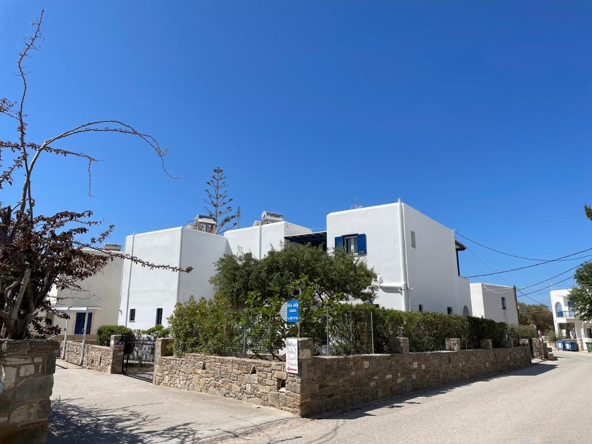 Villa Gelly'S Studios Alikí Eksteriør bilde